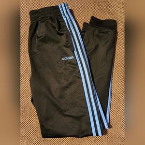 Boys Adidas joggers XL 18/20